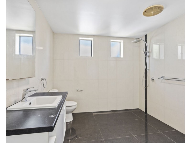 78 Nicholson Street, Greenslopes QLD 4120