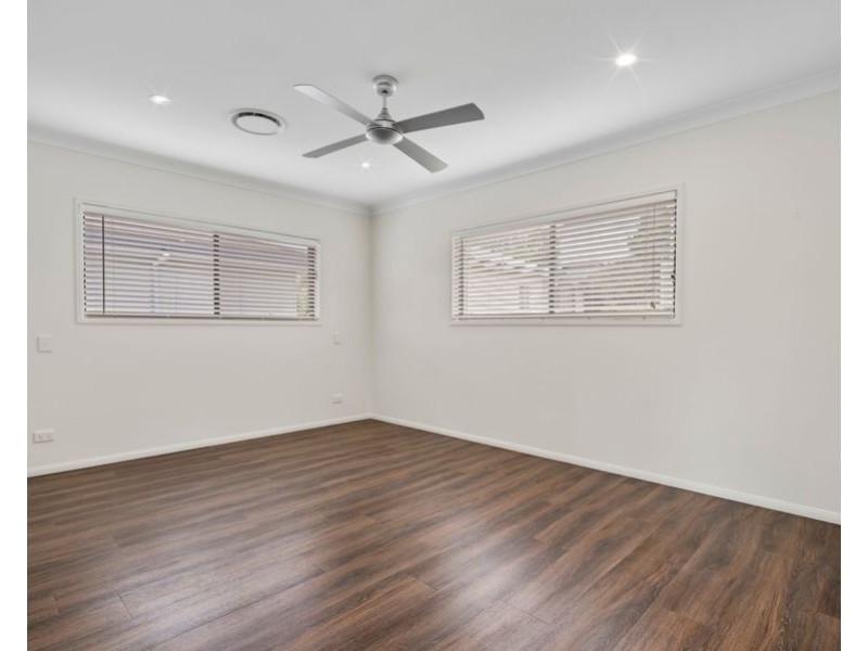 7 Cedlen St, Camp Hill QLD 4152