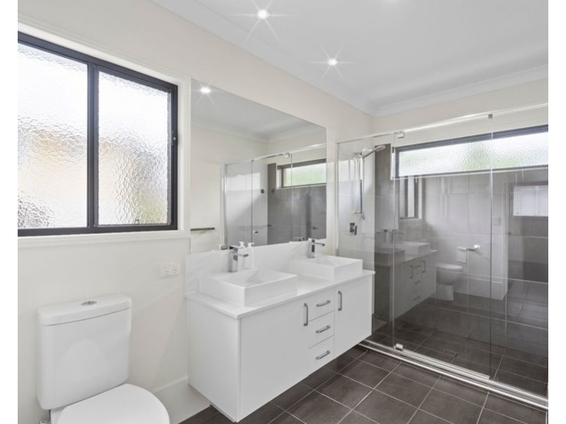 7 Cedlen St, Camp Hill QLD 4152