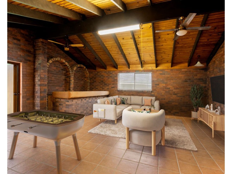 67 Bedivere Street, Carindale QLD 4152