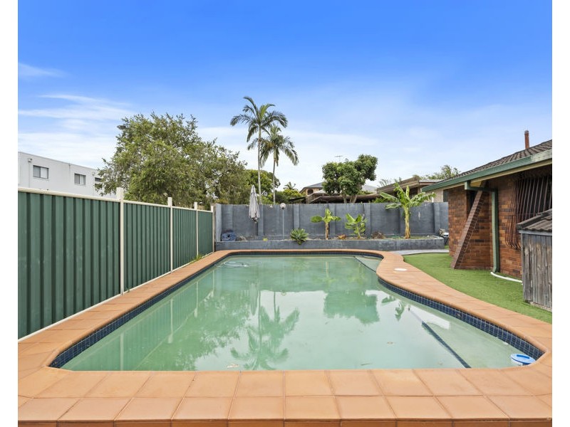 67 Bedivere Street, Carindale QLD 4152