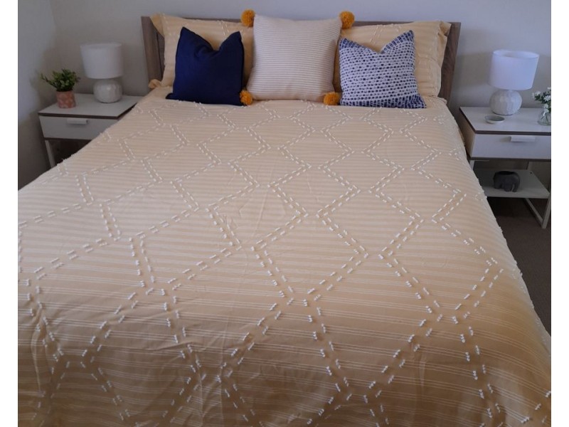 8/120 Pembroke Road, Coorparoo QLD 4151