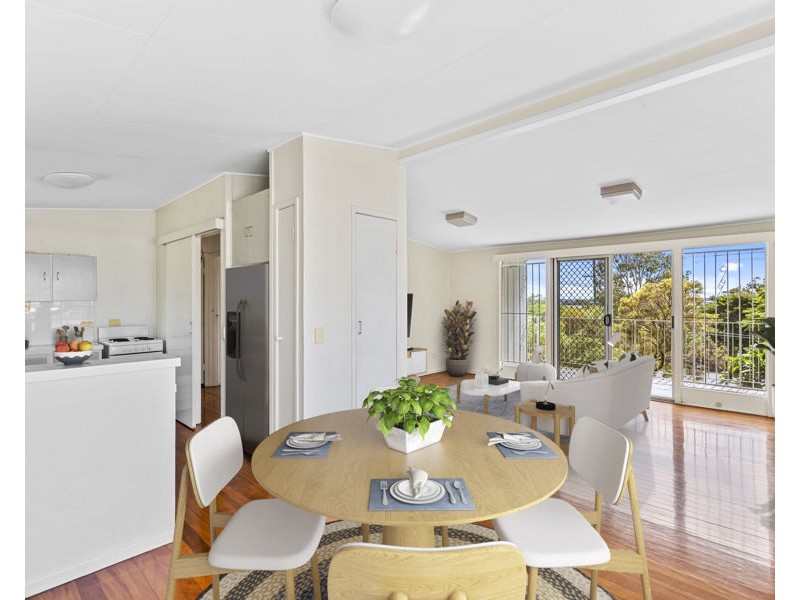 2 Vista Street, Balmoral QLD 4171