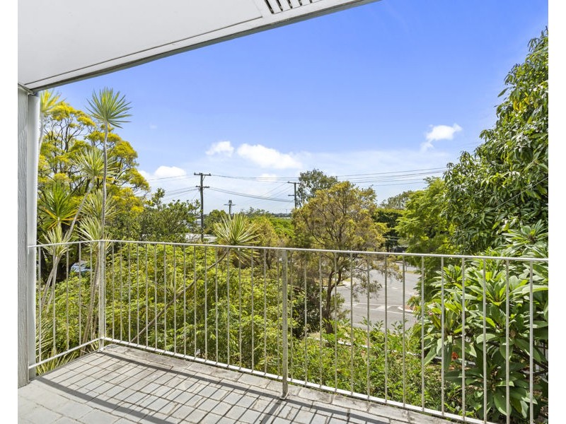 2 Vista Street, Balmoral QLD 4171