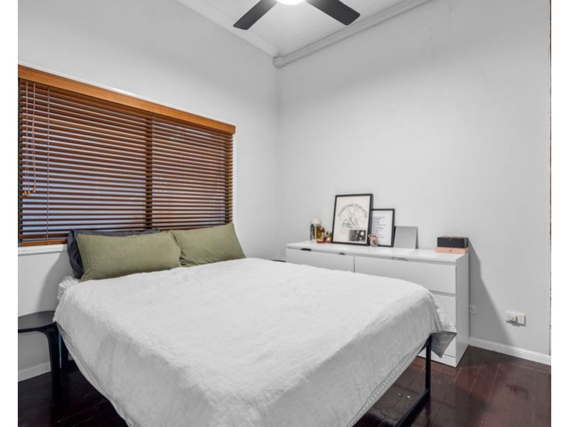 37 / 241 Arthur St, Teneriffe QLD 4005