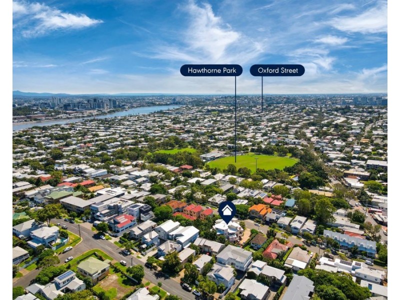 8/16 Miles Street, Hawthorne QLD 4171