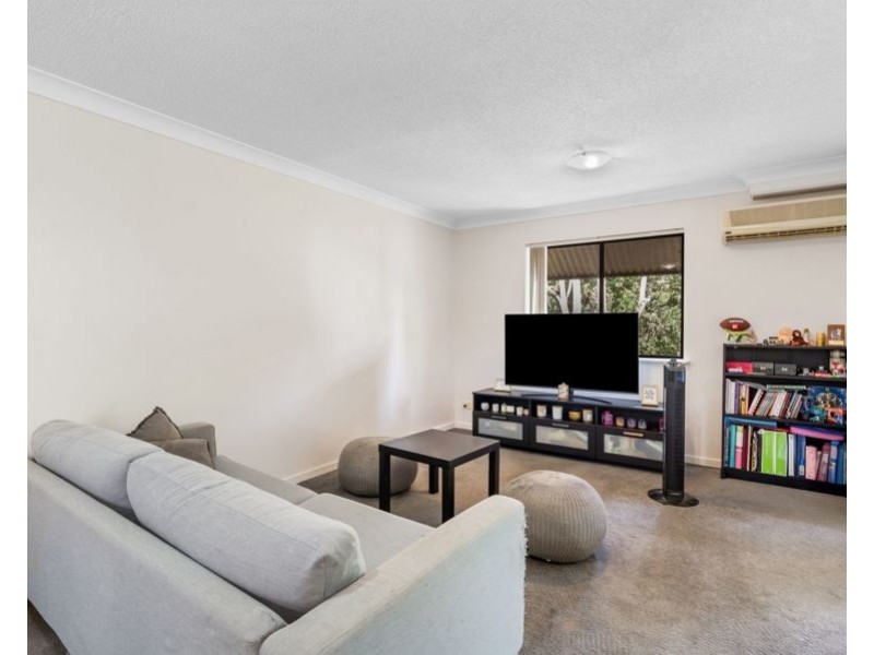 4 / 38 Palmer Street, Greenslopes QLD 4120