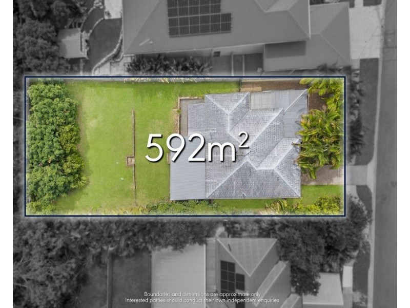 98 Nursery Rd, Holland Park West QLD 4121