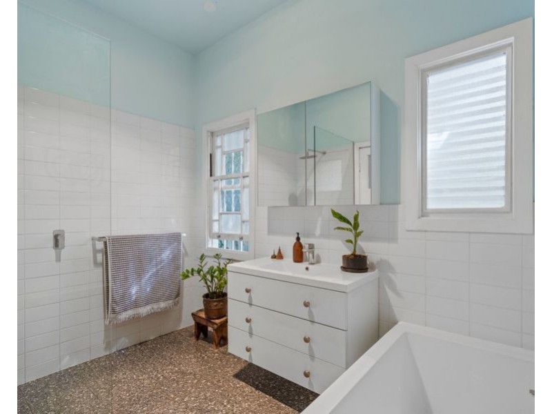 14 Dempsey St, Annerley QLD 4103