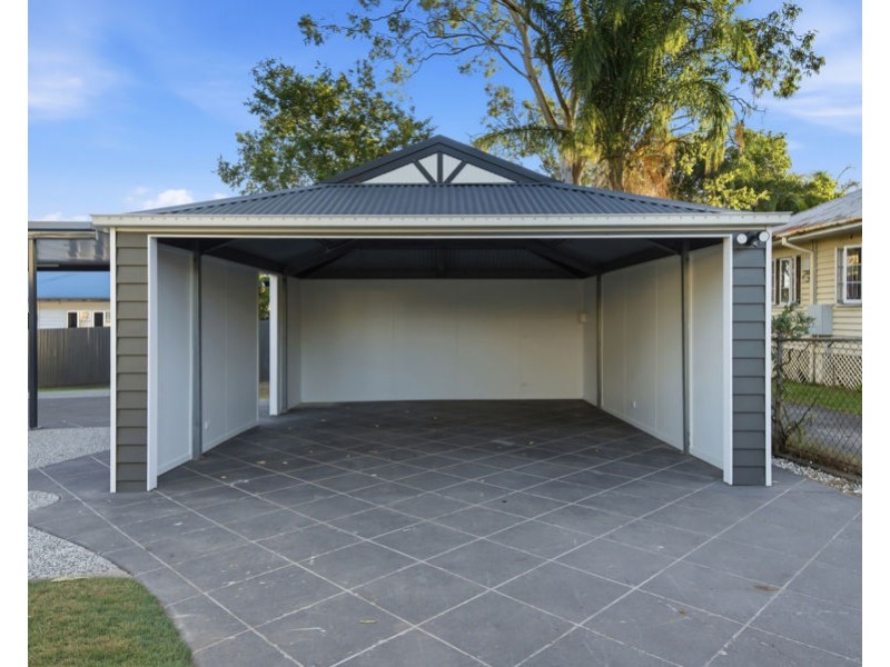 32 Steele Street, Holland Park QLD 4121