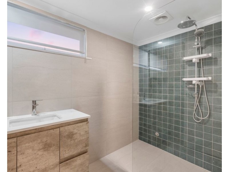 19 Toohey Road, Tarragindi QLD 4121