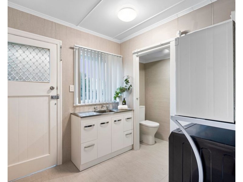 19 Toohey Road, Tarragindi QLD 4121