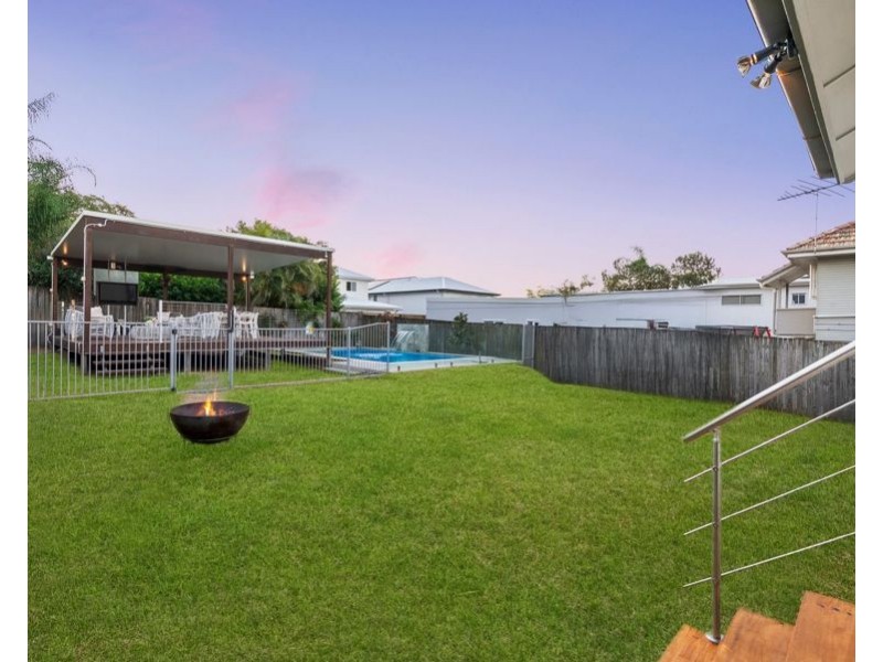 19 Toohey Road, Tarragindi QLD 4121