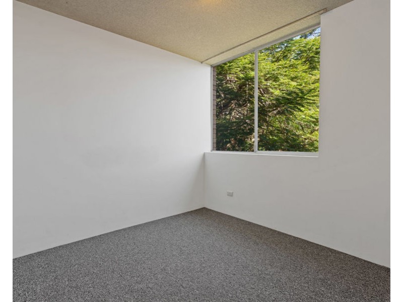 3/23 Holland St, Greenslopes QLD 4120