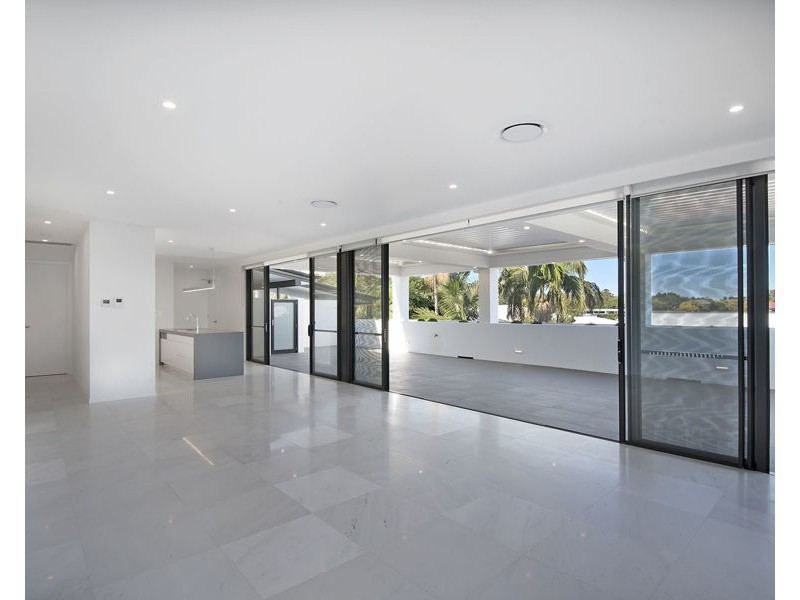 8/99 Bilyana Street, Balmoral QLD 4171
