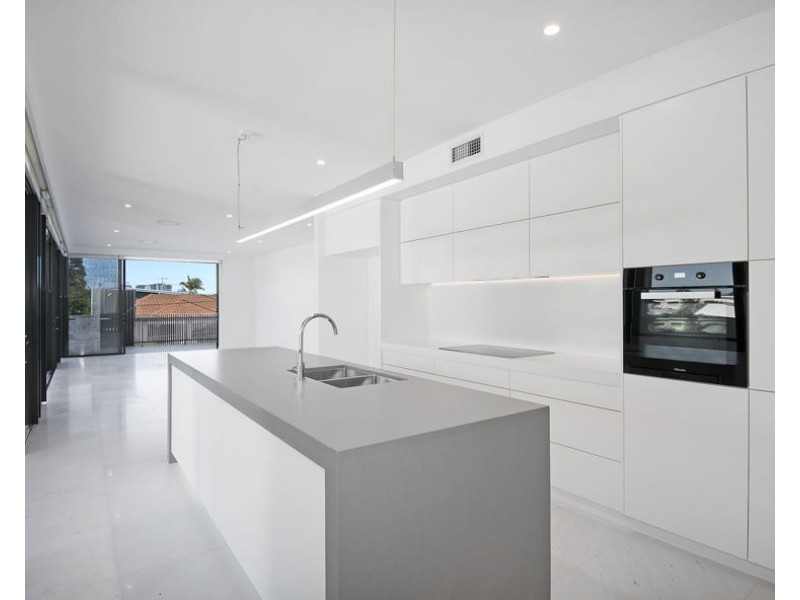 8/99 Bilyana Street, Balmoral QLD 4171