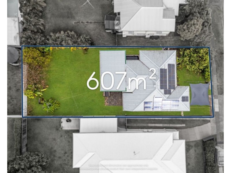 57 Holland Rd, Holland Park QLD 4121