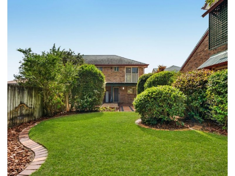 2/116 Meadowlands Road, Carina QLD 4152