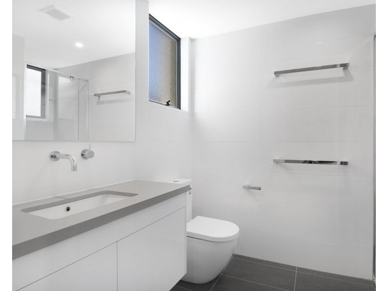 3 / 99 Bilyana Street, Balmoral QLD 4171
