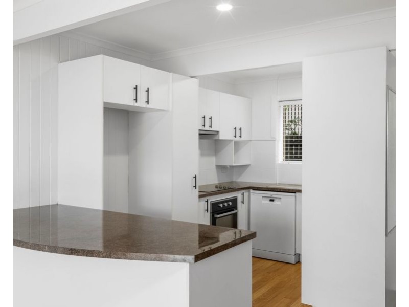 4/5 Garnet St, Clayfield QLD 4011