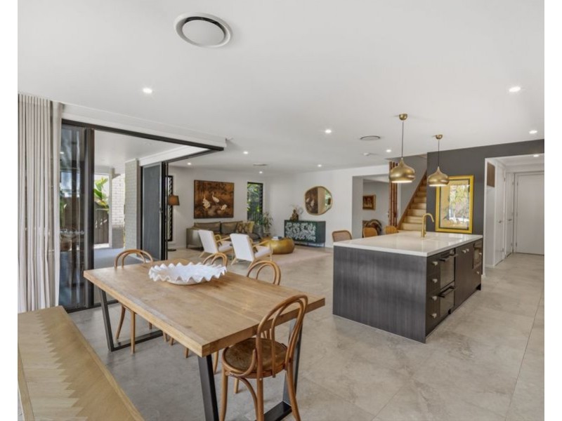 43 Barmore st, Tarragindi QLD 4121