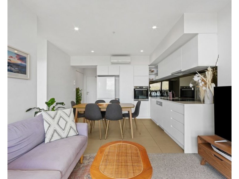 11103 / 300 Old Cleveland Rd, Coorparoo QLD 4151
