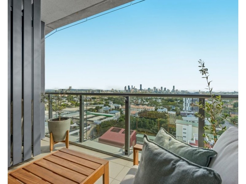 11103 / 300 Old Cleveland Rd, Coorparoo QLD 4151