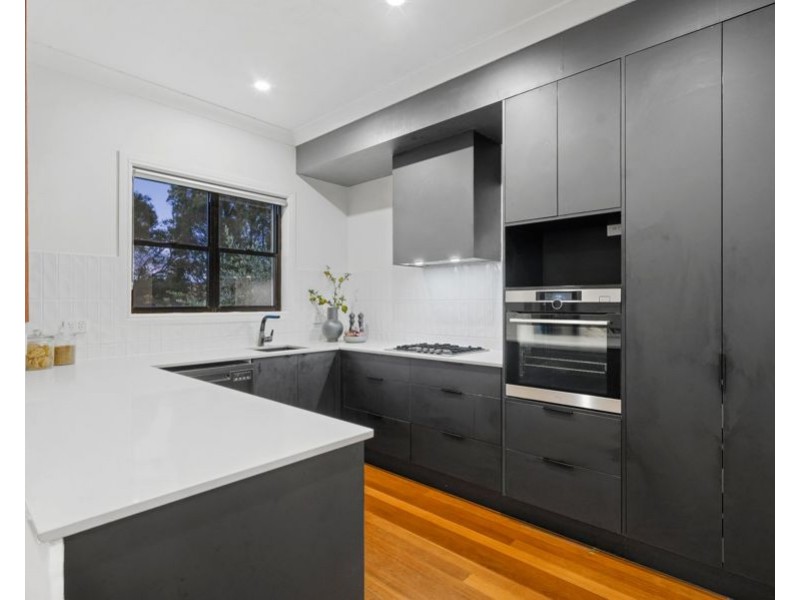 32 Jones Road, Carina Heights QLD 4152
