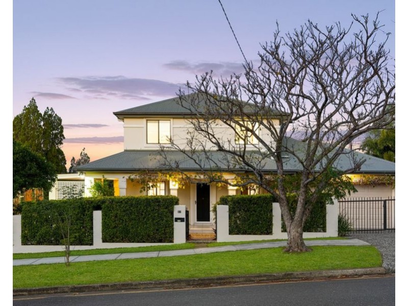 32 Jones Road, Carina Heights QLD 4152