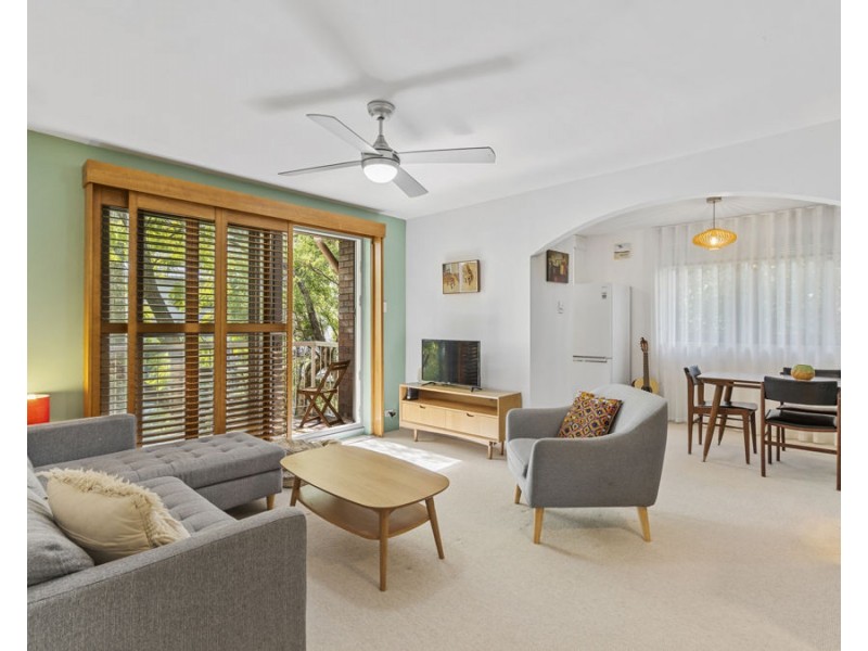 8/10 Stirrat Street, Coorparoo QLD 4151