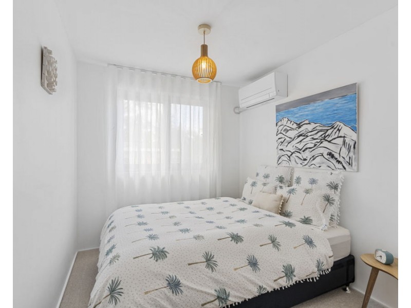 8/10 Stirrat Street, Coorparoo QLD 4151