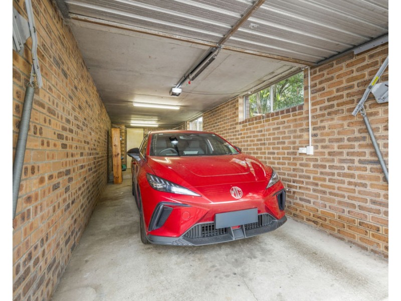 8/10 Stirrat Street, Coorparoo QLD 4151