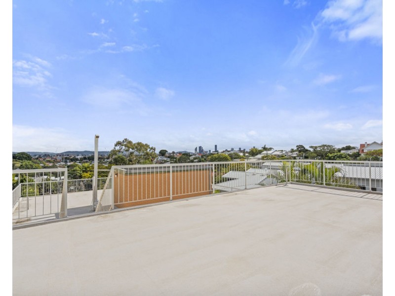 8/10 Stirrat Street, Coorparoo QLD 4151