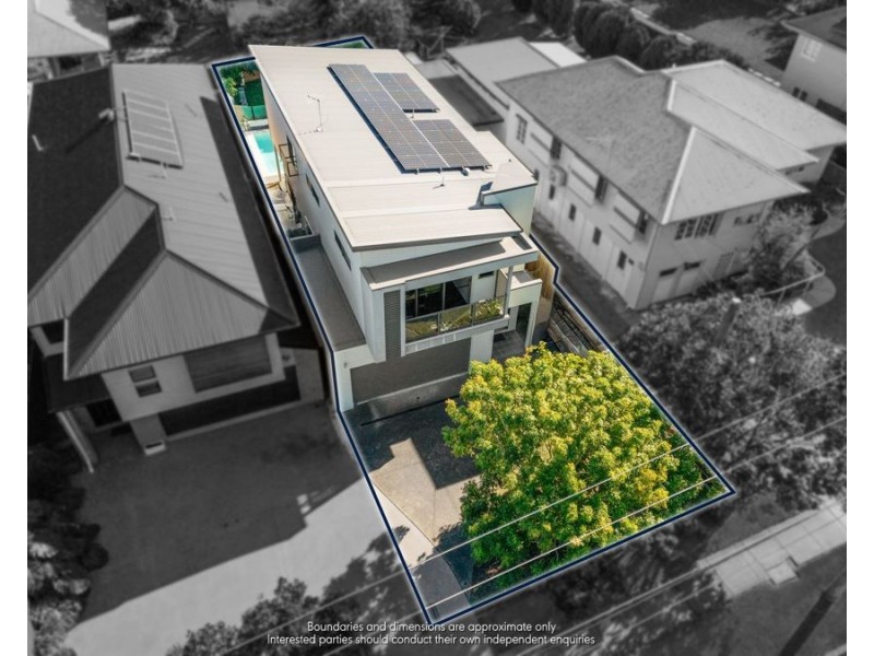 354 Nursery Rd, Holland Park QLD 4121