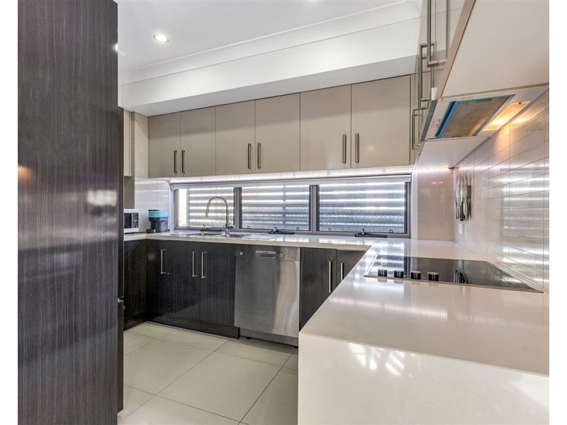 4/25 Cambridge Street, Carina Heights QLD 4152