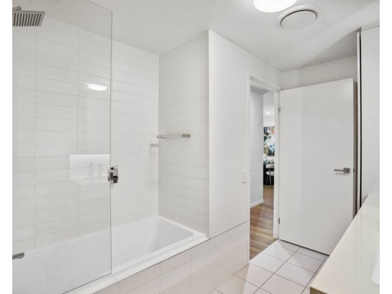 35/390 Simpsons Rd, Bardon QLD 4065