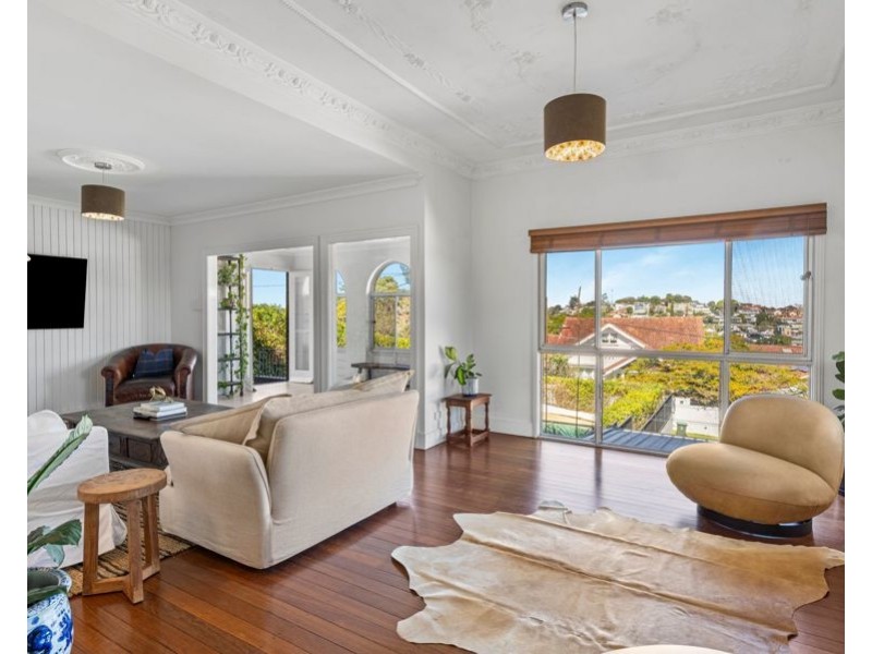 38 Botany St, Clayfield QLD 4011