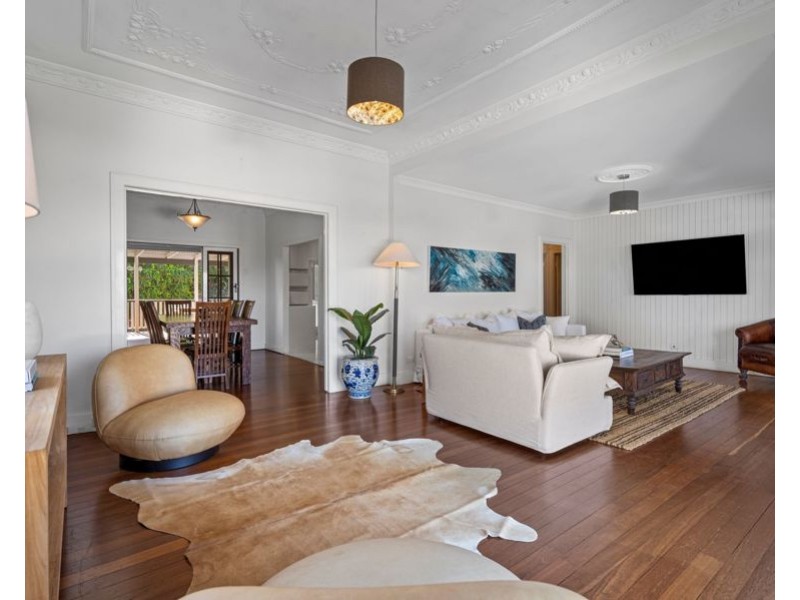 38 Botany St, Clayfield QLD 4011