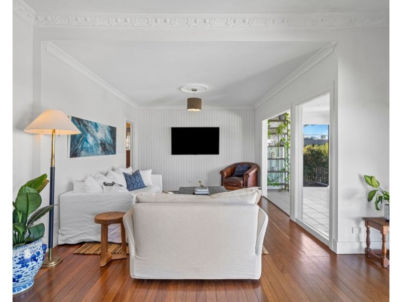 38 Botany St, Clayfield QLD 4011