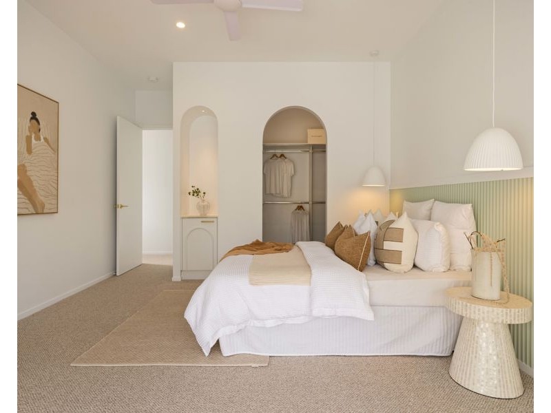 20 Hipwood Ave, Coorparoo QLD 4151