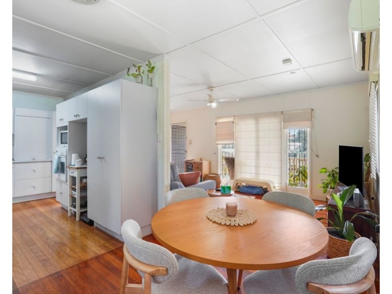 55 Sebring St, Holland Park West QLD 4121