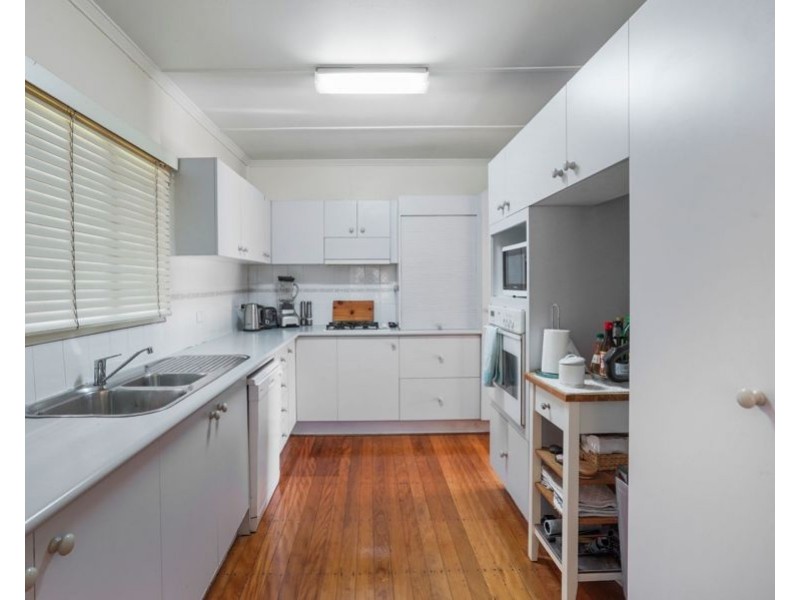 55 Sebring St, Holland Park West QLD 4121