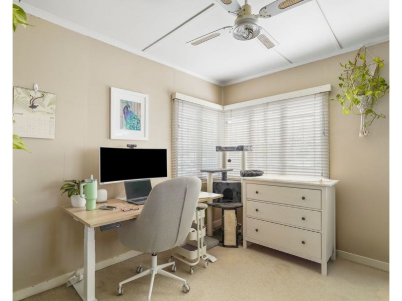 55 Sebring St, Holland Park West QLD 4121