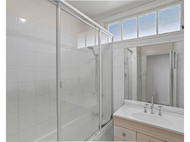 55 Sebring St, Holland Park West QLD 4121