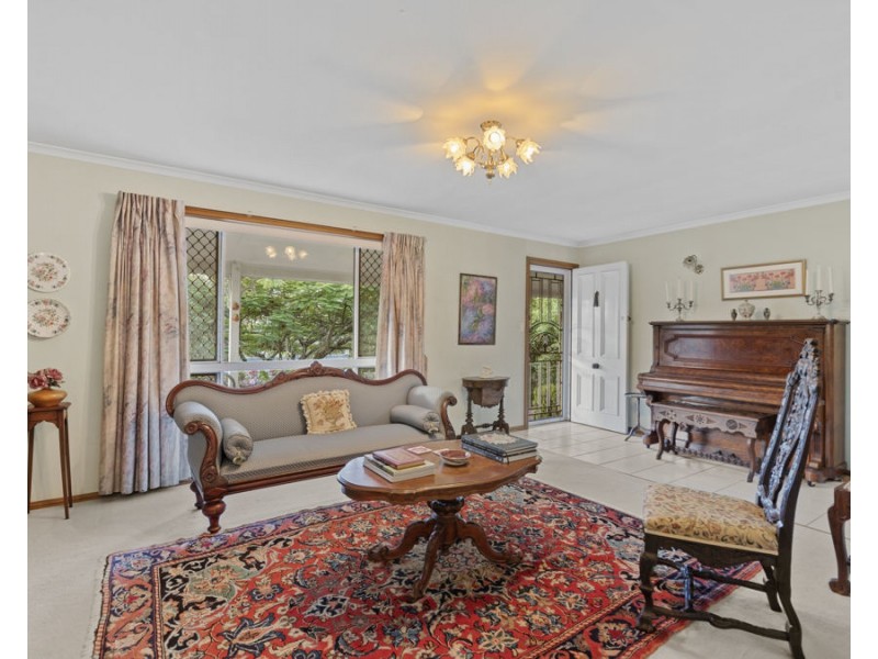 37 Kinkuna Street, Wishart QLD 4122
