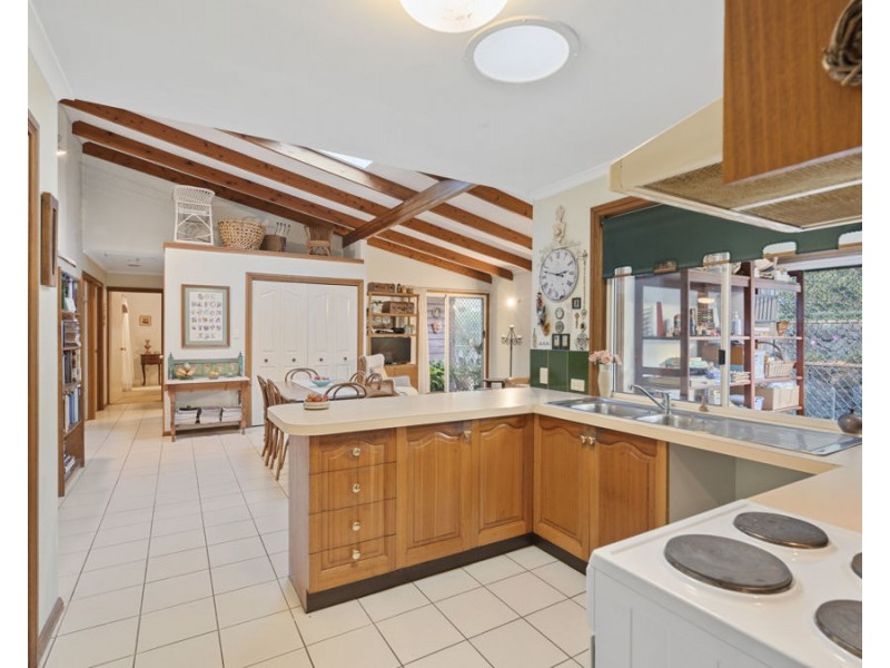 37 Kinkuna Street, Wishart QLD 4122