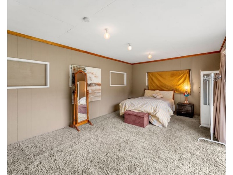 14 Broadway Street, Carina QLD 4152
