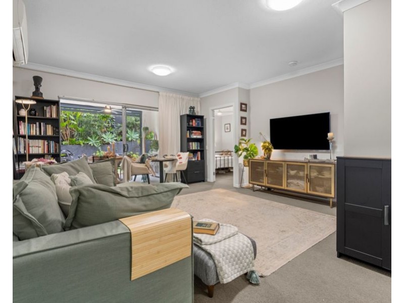 2/37 Palmer st, Greenslopes QLD 4120