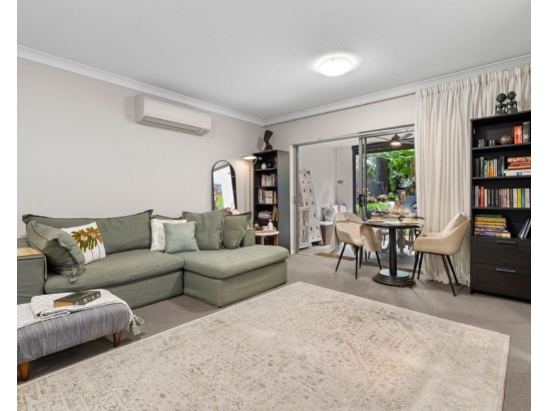 2/37 Palmer st, Greenslopes QLD 4120