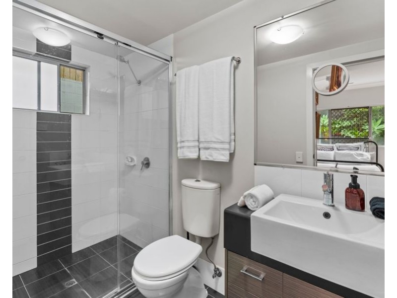 2/37 Palmer st, Greenslopes QLD 4120